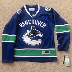 HOSTPICK 💚 NHL Vancouver Canucks Women’s Medium Blank Hockey Jersey NWOT